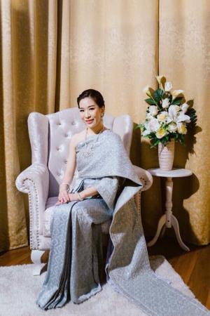 ชุดไทยเจ้าสาว ชุดไทยจักรพรรดิ์ เช่าที่แบมบี้ เวดดิ้ง ห้วยขวาง